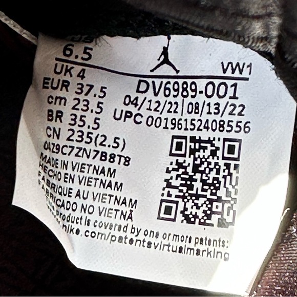 NEW Nike Air Jordan 12 Retro "A Ma Maniere" (Black / Burgundy Crush) - Picture 9 of 12